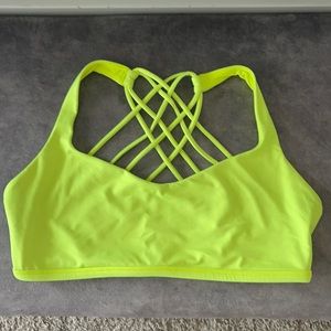 Lululemon Free To Be Bra